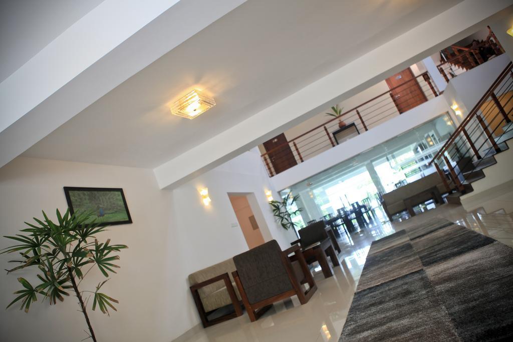 Lavendish Okrin Hotel Kataragama Exterior foto