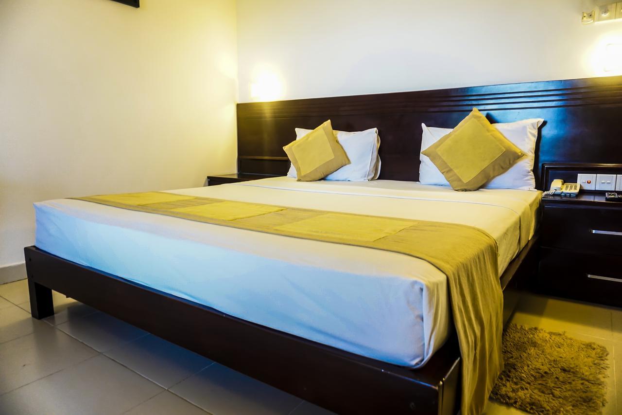 Lavendish Okrin Hotel Kataragama Exterior foto