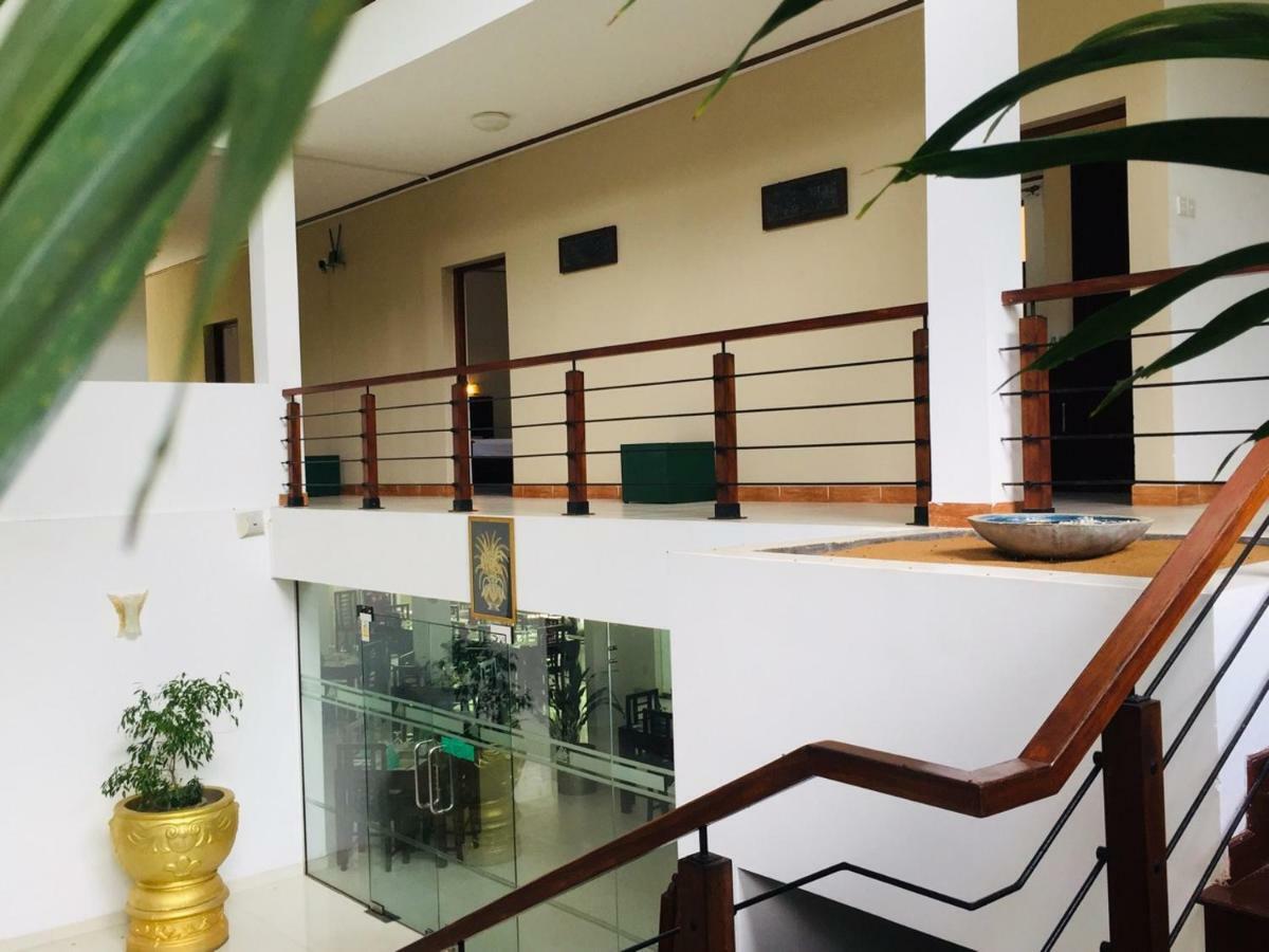 Lavendish Okrin Hotel Kataragama Exterior foto