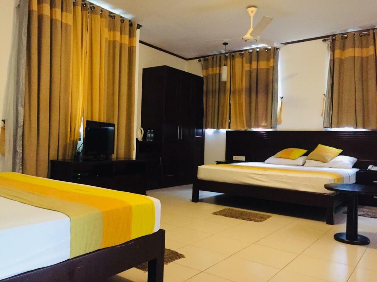 Lavendish Okrin Hotel Kataragama Exterior foto